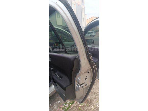 Sahibinden Renault Megane 1.5 dCi Authentique 2010 Model