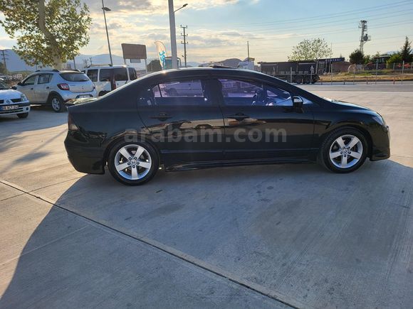 Sahibinden Honda Civic 1.6i VTEC Elegance 2011 Model  Degişensiz