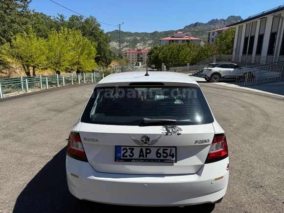 Sahibinden Skoda Fabia 1.0 GreenTec Ambition 2016 Model