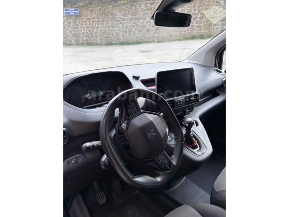 Sahibinden Peugeot Partner 1.5 BlueHDI Comfort 2023 Model 