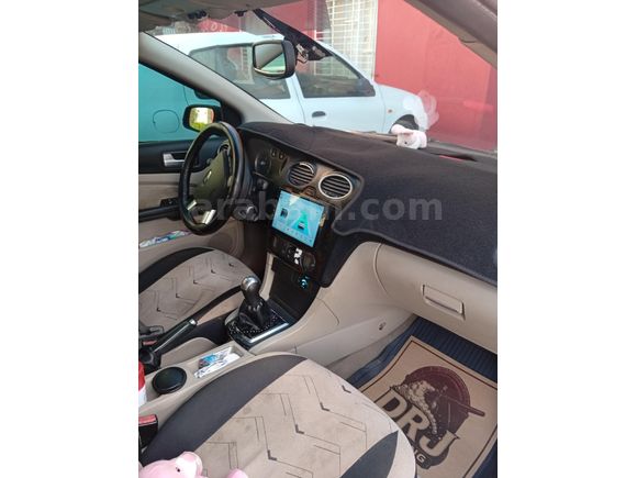 Sahibinden Ford Focus 1.6 Ghia 2007 Model