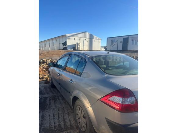 Sahibinden Renault Megane 1.6 Authentique 2004 Model