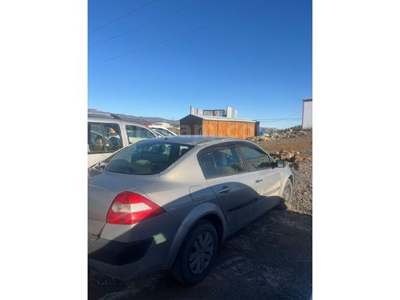 Sahibinden Renault Megane 1.6 Authentique 2004 Model