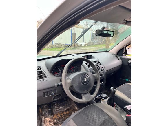 Sahibinden Renault Megane 1.6 Authentique 2004 Model