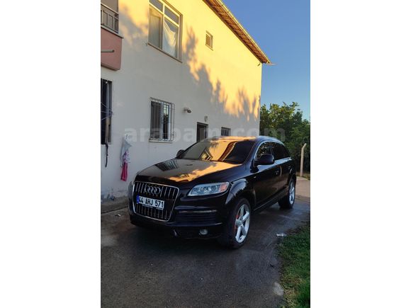 S-LİNE AUDİ Q7 3.0 TDI Quattro