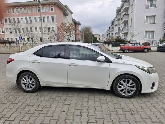 Sahibinden Toyota Corolla 1.4 D-4D Advance 2014 Model