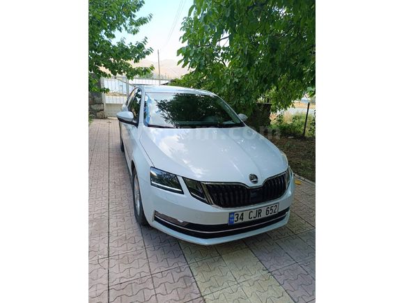 ERDOĞAN AUTO BESNİ'DEN Skoda Octavia 1.6 TDI Style 2019 Model triger seti sıvı bkm yapıldı