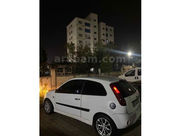 Sahibinden Ford Fiesta Van 1.4 TDCi 2006 Model 