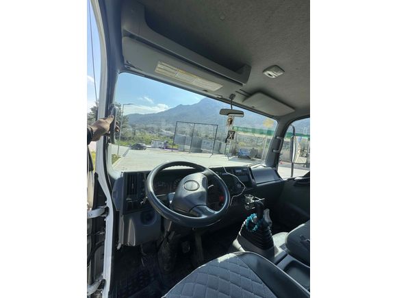 Sahibinden Isuzu NPR 8 