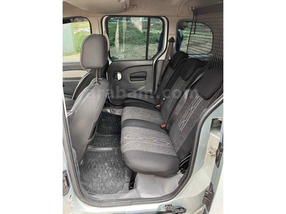 Sahibinden Renault Kangoo Multix 1.5 dCi Privilege 2012 Model  173.000 km Gri