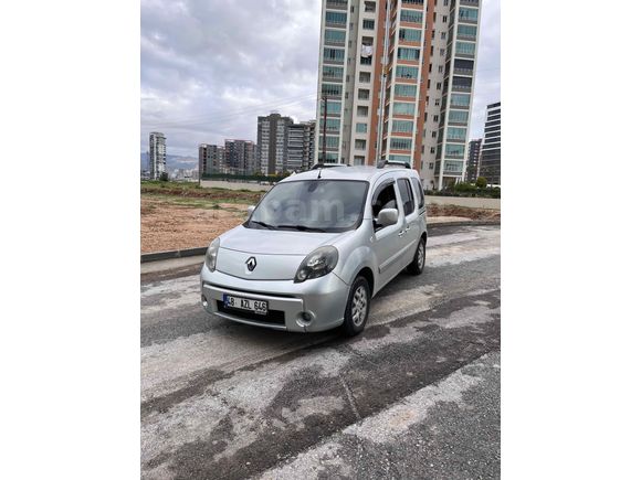 Sahibinden Renault Kangoo Multix 1.5 dCi Privilege 2012 Model  173.000 km Gri
