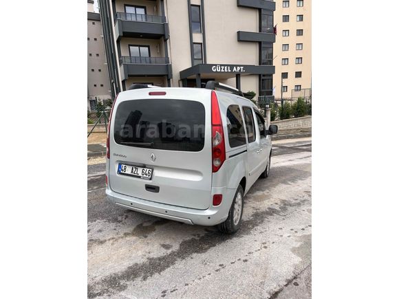 Sahibinden Renault Kangoo Multix 1.5 dCi Privilege 2012 Model  173.000 km Gri