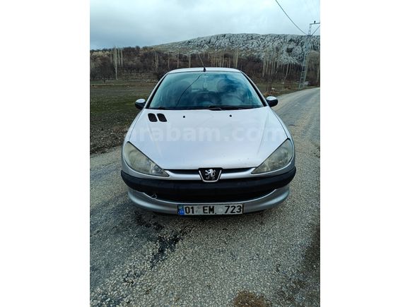 ACİL UYGUN FİYAT Sahibinden Peugeot 206 1.4 X-Design 2006 Model