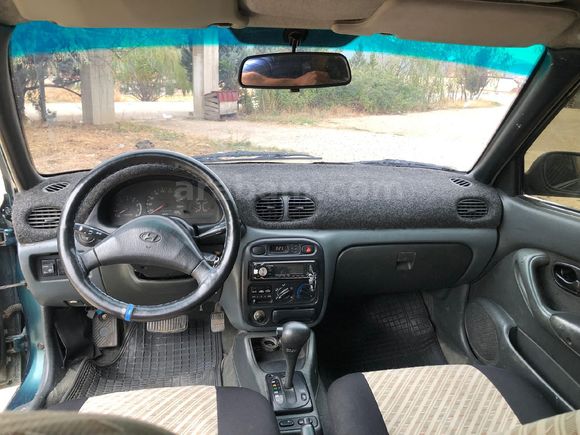 Sahibinden Otomatik Accent 1.5 GLS 1998 Model