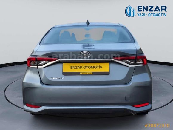 2022 COROLLA 1.5 DREAM OTOMATİK BOYASIZ