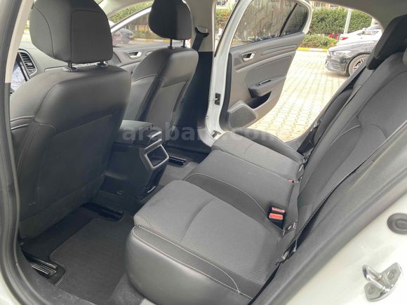 Sahibinden Renault Megane 1.5 Blue DCI Joy 2020 Model 
