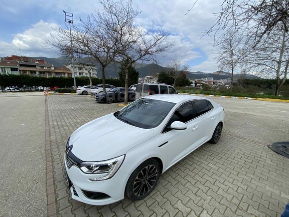 Sahibinden Renault Megane 1.5 Blue DCI Joy 2020 Model 
