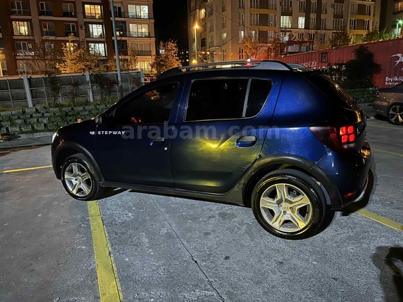 Sahibinden Dacia Sandero 0.9 TCe Stepway Easy-R 2017 Model  232.000 km Mavi (metalik)