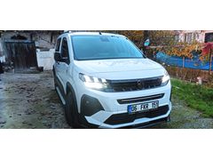 Sahibinden Peugeot Rifter 1.5 BlueHDI Allure 2025 Model