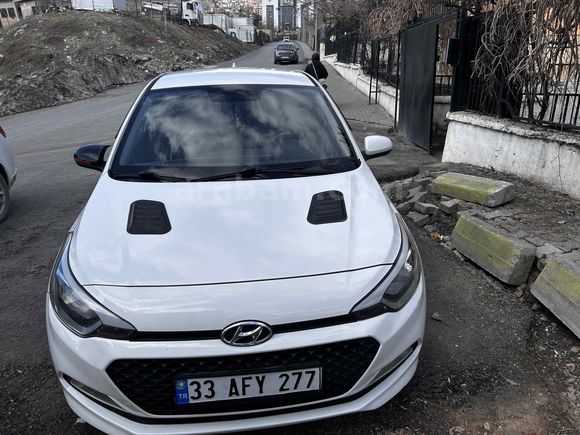 Sahibinden Hyundai i20 1.2 MPI Jump 2015 Model 