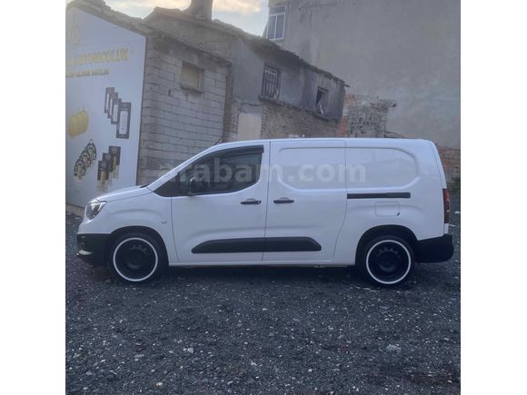 Sahibinden Opel Combo 1.5 CDTI Elegance 2022 Model 