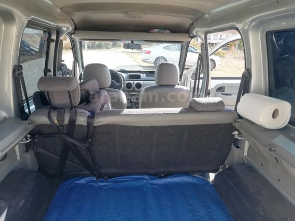 Sahibinden Renault Kangoo 1.5 dCi Authentique 2005 Model