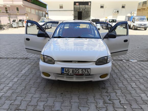 Sahibinden Hyundai Accent 1.5 GLS 1998 Model
