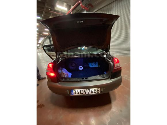 Sahibinden Renault Megane 1.5 dCi Privilege 2006 Model