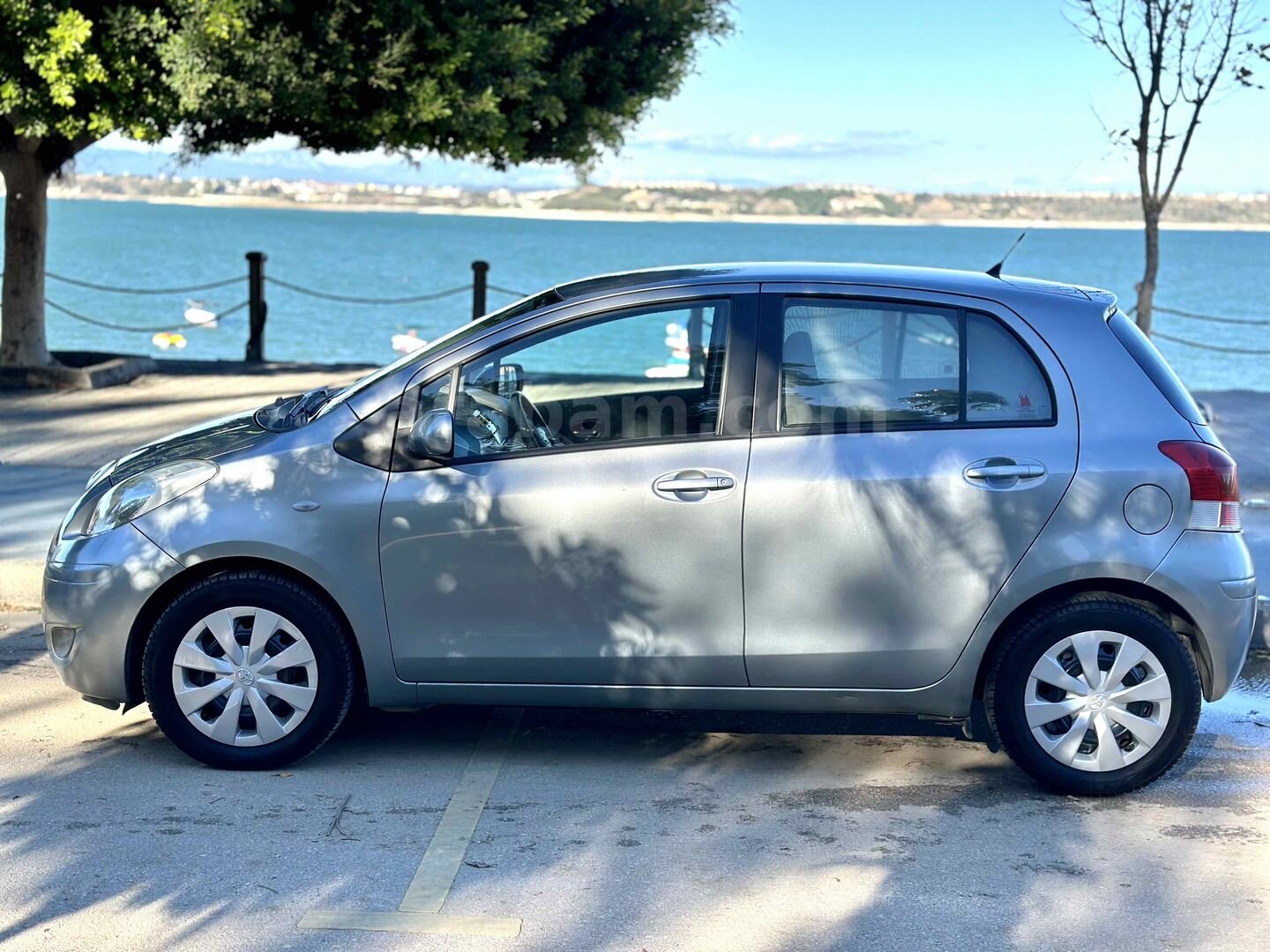 Sahibinden Toyota Yaris 1.33 Terra 2010 Model Antalya 122.000 km Gri (Gümüş) 5