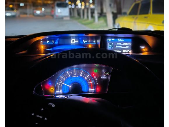 DEGİŞENSİZ BOYASIZ Sahibinden Honda Civic 1.6 Elegance 2013 Model  249.000 km Beyaz
