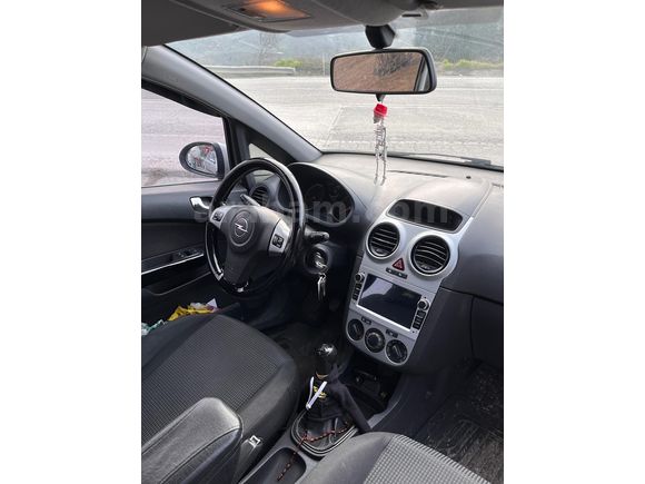 DÜŞÜK KM DEĞİŞENSİZ OPEL CORSA D