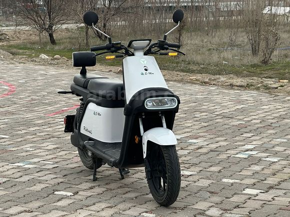 sadece 2000km de güç canavarı