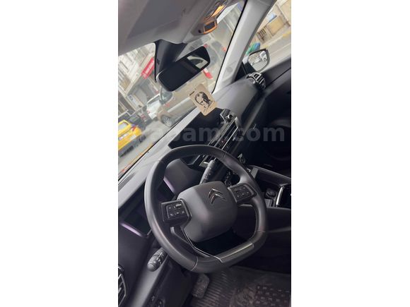 Sahibinden Citroen C4 X 1.2 PureTech Shine 2024 Model 
