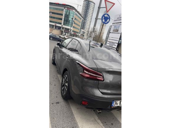 Sahibinden Citroen C4 X 1.2 PureTech Shine 2024 Model 