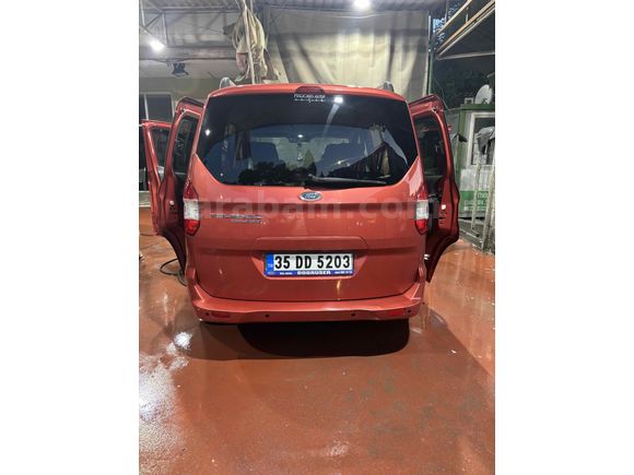 Sahibinden Ford Tourneo Courier 1.6 TDCi Titanium 2017 Model 