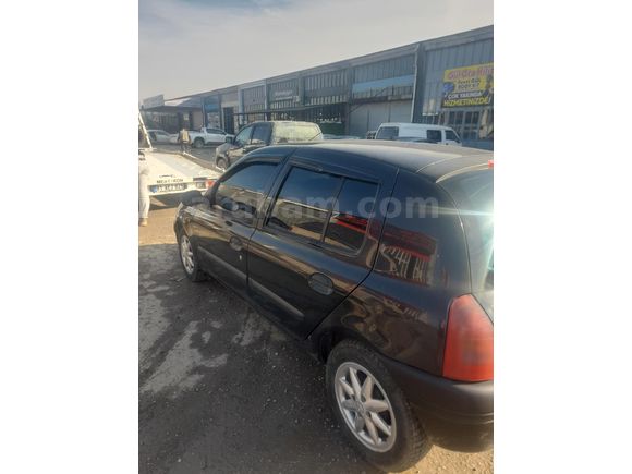 Sahibinden Renault Clio 1.4 RXT 2001 Model
