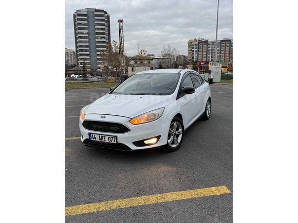 Sahibinden Ford Focus 1.6 Ti-VCT Style 2015 Model 