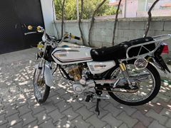 SIFIR ALDIM AYNI TEMİZLİKTE KÜBA ÇITA 50 R GOLD BEYAZ 
DAHA 600 KM DEEEE