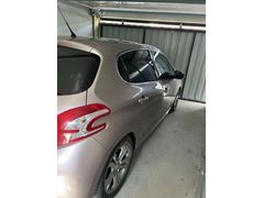 Sahibinden Peugeot 208 1.2 VTi Allure 2015 Model  132.000 km Gri (titanyum)