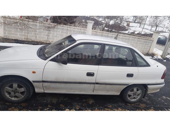 Sahibinden Opel Astra 1.4 Classic 2000 Model
