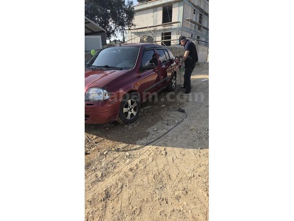 Sahibinden Renault Clio 1.4 2001 Model