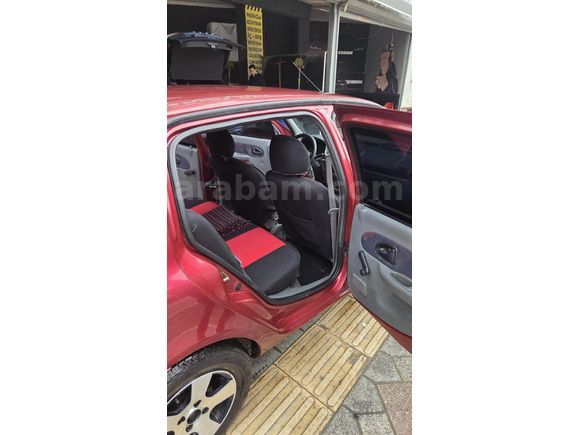 Sahibinden Renault Clio 1.4 2001 Model