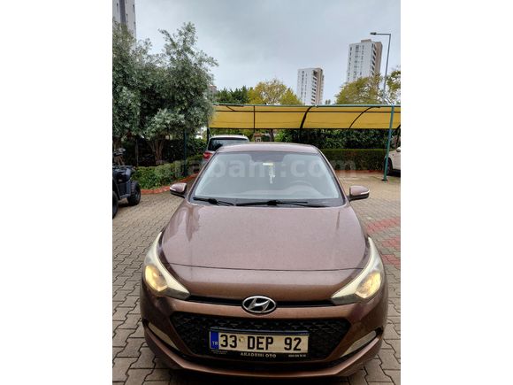 Sahibinden Hyundai i20 1.2 MPI Elite 2014 Model