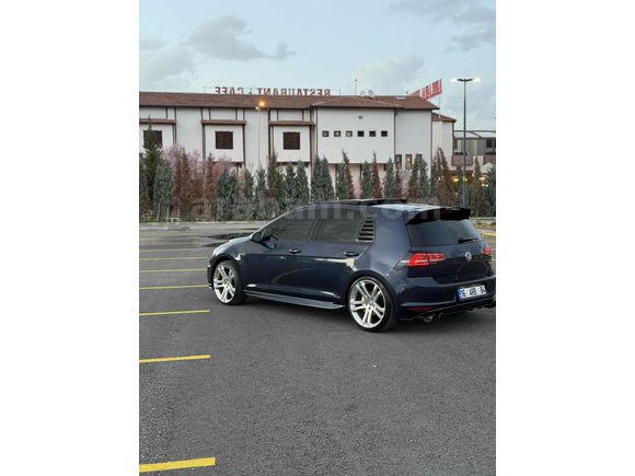 DİKKAT CEKMEK İSTEYENLER İÇİN  Golf 1.4 TSi Highline 2015 Model 
