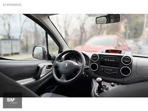 SM AUTOMOTİV'DEN 2016 1.6HDI ACTİVE PEUGEOT PARTNER TEPE