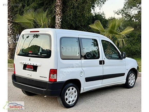 SARIKAYADAN 55 BİN KMDE 2009PARTNER ÇİFT SÜRGÜ KLİMALI TRDE TEK