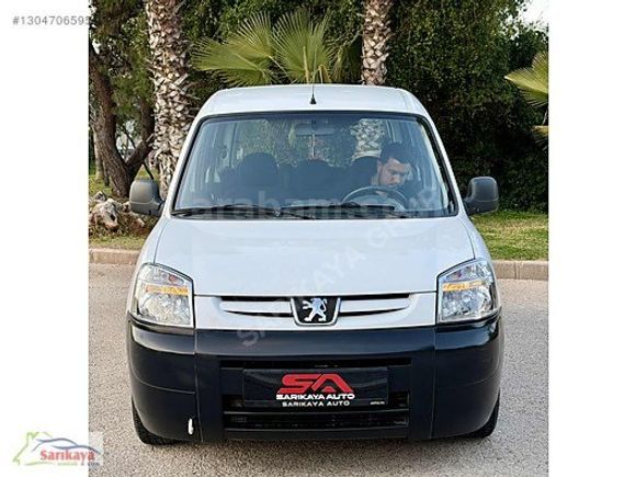 SARIKAYADAN 55 BİN KMDE 2009PARTNER ÇİFT SÜRGÜ KLİMALI TRDE TEK