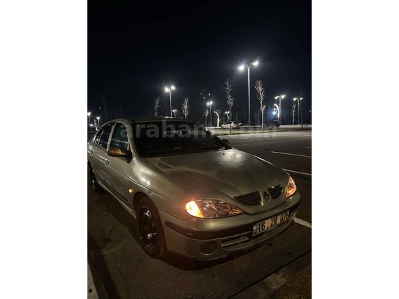 Sahibinden Renault Megane 1.6 RTE 2000 Model 
