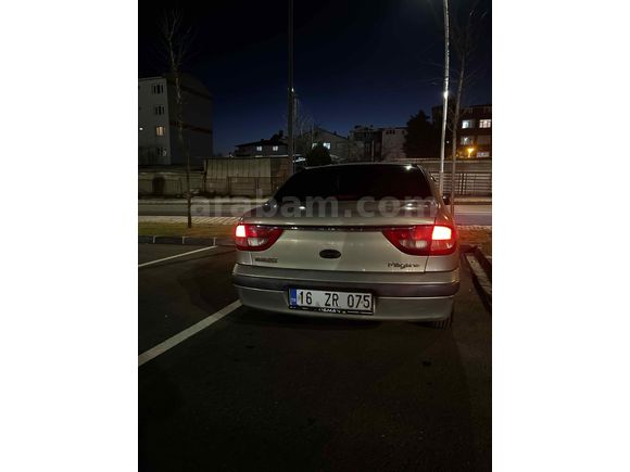 Sahibinden Renault Megane 1.6 RTE 2000 Model 