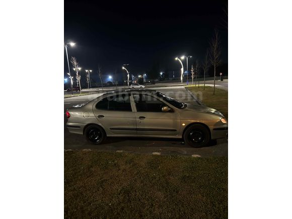 Sahibinden Renault Megane 1.6 RTE 2000 Model 